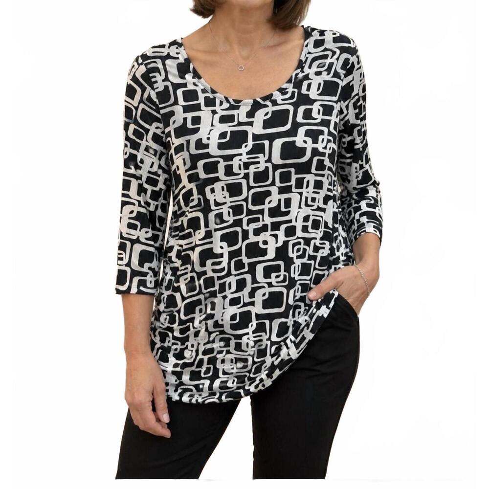NEW COMPLI K geo print top in black/white